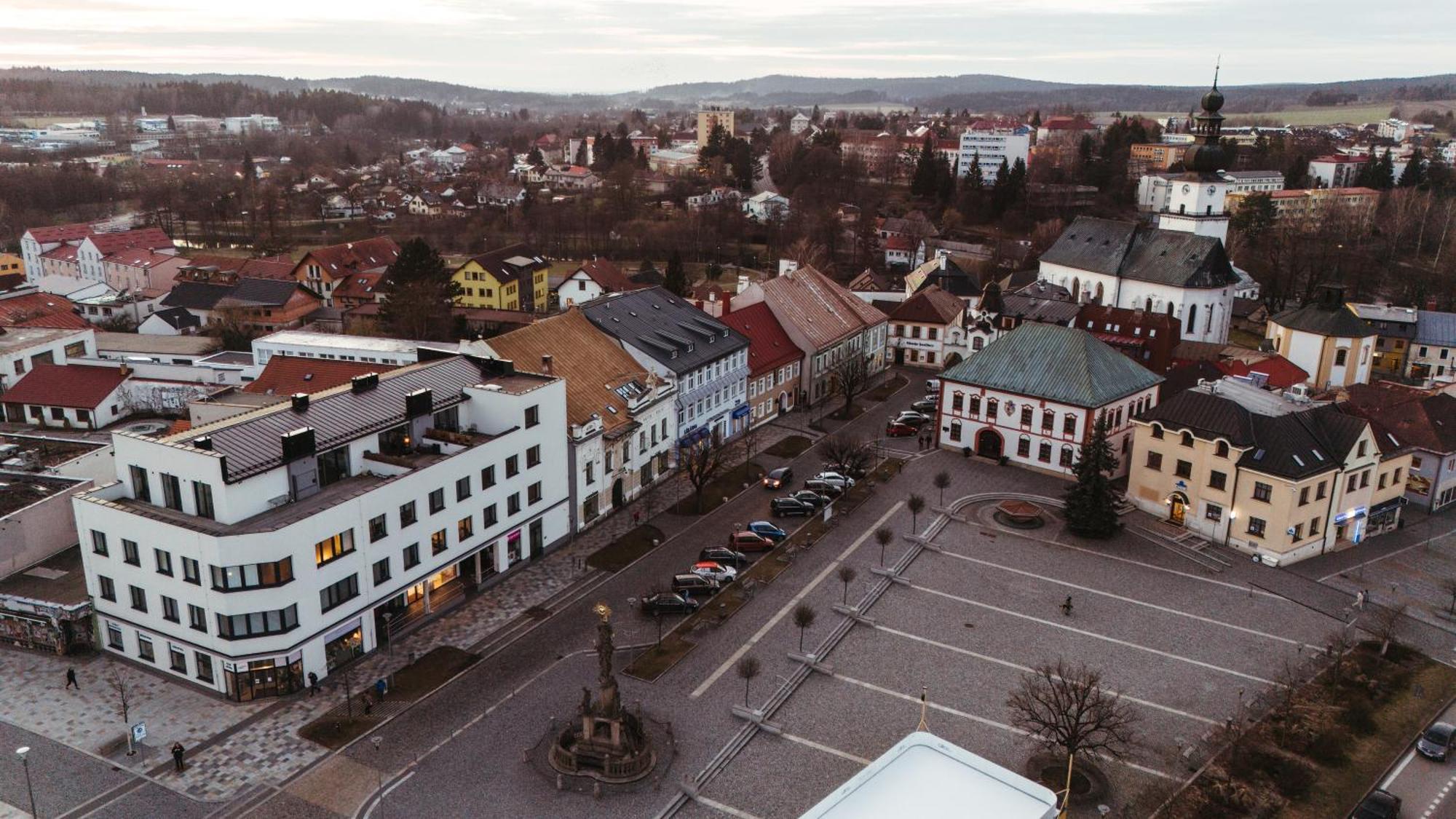 Byt 21 V Rezidenci Bily Lev Na Namesti Žďár nad Sázavou Exteriör bild